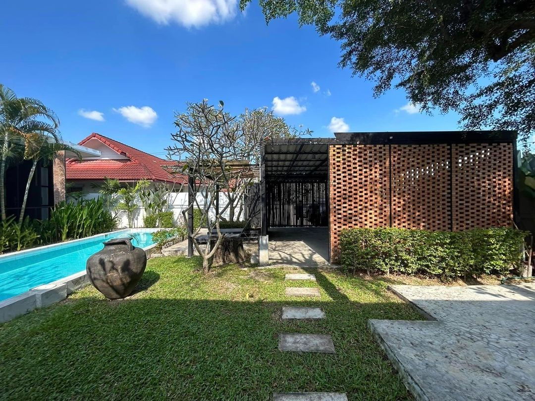 ประกาศฟรี! ซื้อ-ขาย-เช่า คอนโด บ้าน ทาวน์โฮม ที่ดิน และพื้นที่เชิงพาณิชย์ทั่วประเทศไทย ทุกทำเล ทุกงบประมาณ ไม่มีค่าใช้จ่าย ลงง่าย ขายไว เข้าถึงผู้ซื้อโดยตรง 2 200271pic1.jpg