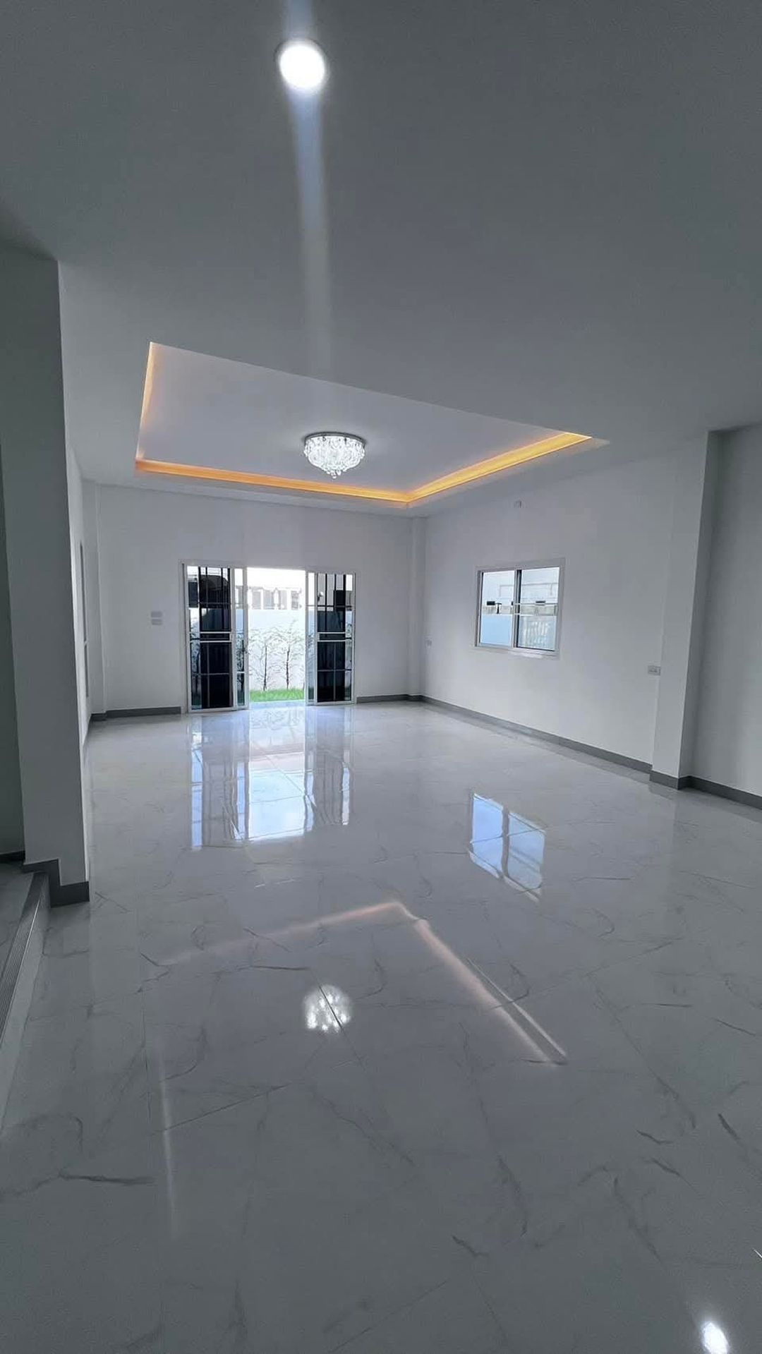 ประกาศฟรี! ซื้อ-ขาย-เช่า คอนโด บ้าน ทาวน์โฮม ที่ดิน และพื้นที่เชิงพาณิชย์ทั่วประเทศไทย ทุกทำเล ทุกงบประมาณ ไม่มีค่าใช้จ่าย ลงง่าย ขายไว เข้าถึงผู้ซื้อโดยตรง 3 200269pic2.jpg