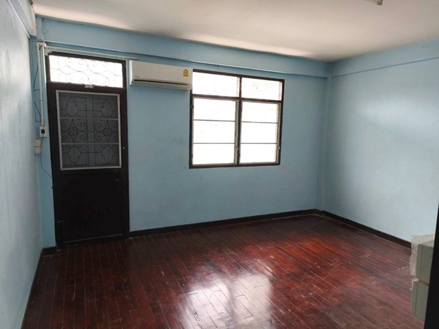 ประกาศฟรี! ซื้อ-ขาย-เช่า คอนโด บ้าน ทาวน์โฮม ที่ดิน และพื้นที่เชิงพาณิชย์ทั่วประเทศไทย ทุกทำเล ทุกงบประมาณ ไม่มีค่าใช้จ่าย ลงง่าย ขายไว เข้าถึงผู้ซื้อโดยตรง 4 200254pic3.jpg