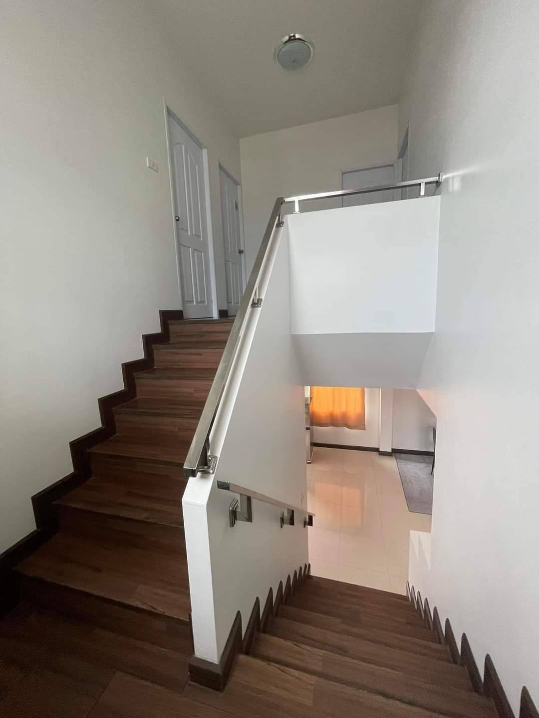 ประกาศฟรี! ซื้อ-ขาย-เช่า คอนโด บ้าน ทาวน์โฮม ที่ดิน และพื้นที่เชิงพาณิชย์ทั่วประเทศไทย ทุกทำเล ทุกงบประมาณ ไม่มีค่าใช้จ่าย ลงง่าย ขายไว เข้าถึงผู้ซื้อโดยตรง 4 200308pic3.jpg