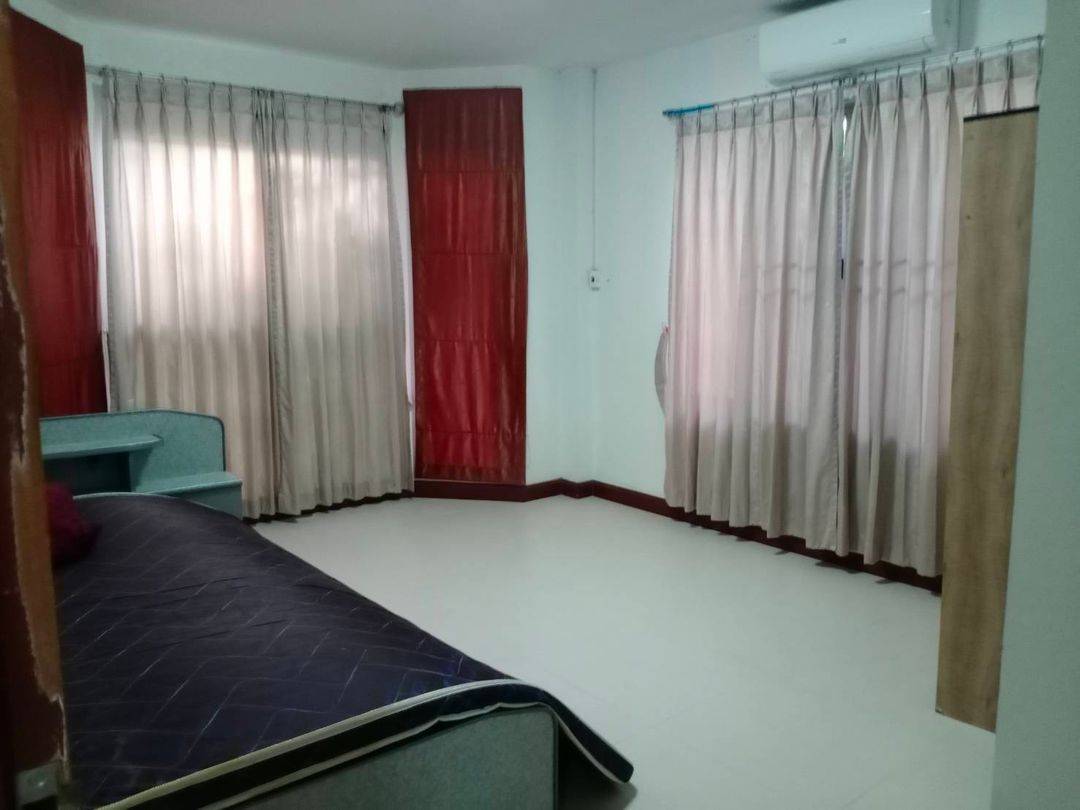 ประกาศฟรี! ซื้อ-ขาย-เช่า คอนโด บ้าน ทาวน์โฮม ที่ดิน และพื้นที่เชิงพาณิชย์ทั่วประเทศไทย ทุกทำเล ทุกงบประมาณ ไม่มีค่าใช้จ่าย ลงง่าย ขายไว เข้าถึงผู้ซื้อโดยตรง 5 200304pic4.jpg