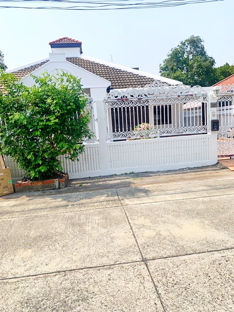 ประกาศฟรี! ซื้อ-ขาย-เช่า คอนโด บ้าน ทาวน์โฮม ที่ดิน และพื้นที่เชิงพาณิชย์ทั่วประเทศไทย ทุกทำเล ทุกงบประมาณ ไม่มีค่าใช้จ่าย ลงง่าย ขายไว เข้าถึงผู้ซื้อโดยตรง 2 200297pic1.jpg