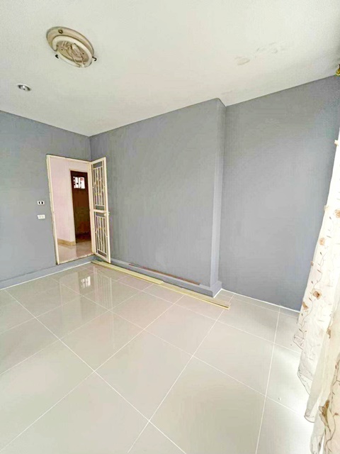 ประกาศฟรี! ซื้อ-ขาย-เช่า คอนโด บ้าน ทาวน์โฮม ที่ดิน และพื้นที่เชิงพาณิชย์ทั่วประเทศไทย ทุกทำเล ทุกงบประมาณ ไม่มีค่าใช้จ่าย ลงง่าย ขายไว เข้าถึงผู้ซื้อโดยตรง 4 200398pic3.jpg