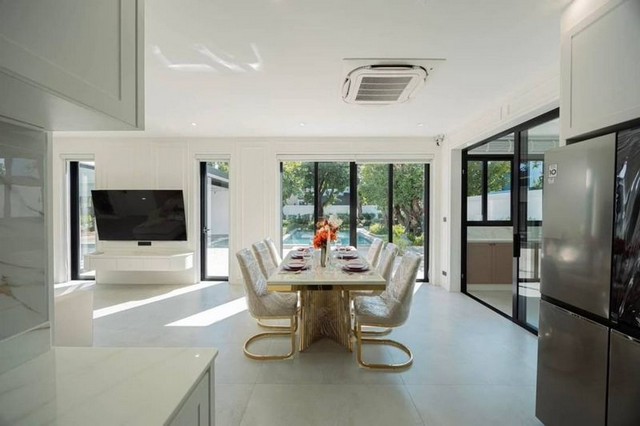 ประกาศฟรี! ซื้อ-ขาย-เช่า คอนโด บ้าน ทาวน์โฮม ที่ดิน และพื้นที่เชิงพาณิชย์ทั่วประเทศไทย ทุกทำเล ทุกงบประมาณ ไม่มีค่าใช้จ่าย ลงง่าย ขายไว เข้าถึงผู้ซื้อโดยตรง 5 200853pic4.jpg