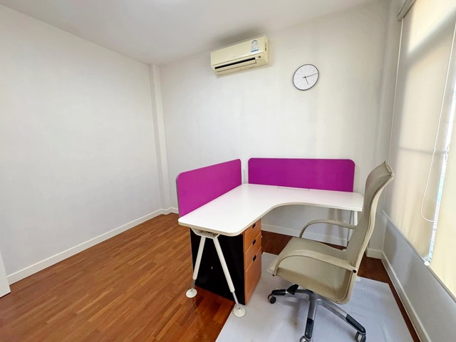 ประกาศฟรี! ซื้อ-ขาย-เช่า คอนโด บ้าน ทาวน์โฮม ที่ดิน และพื้นที่เชิงพาณิชย์ทั่วประเทศไทย ทุกทำเล ทุกงบประมาณ ไม่มีค่าใช้จ่าย ลงง่าย ขายไว เข้าถึงผู้ซื้อโดยตรง 4 200393pic3.jpg