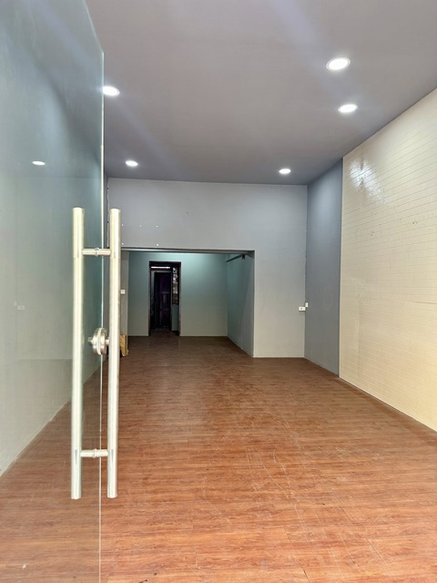 ประกาศฟรี! ซื้อ-ขาย-เช่า คอนโด บ้าน ทาวน์โฮม ที่ดิน และพื้นที่เชิงพาณิชย์ทั่วประเทศไทย ทุกทำเล ทุกงบประมาณ ไม่มีค่าใช้จ่าย ลงง่าย ขายไว เข้าถึงผู้ซื้อโดยตรง 4 200332pic3.jpg