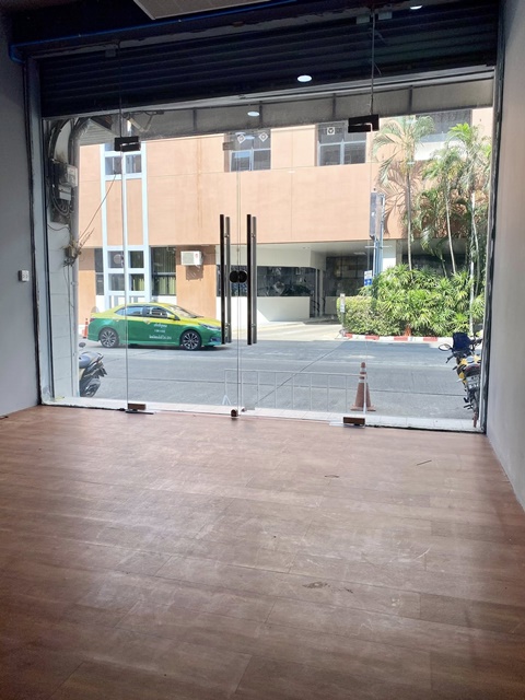 ประกาศฟรี! ซื้อ-ขาย-เช่า คอนโด บ้าน ทาวน์โฮม ที่ดิน และพื้นที่เชิงพาณิชย์ทั่วประเทศไทย ทุกทำเล ทุกงบประมาณ ไม่มีค่าใช้จ่าย ลงง่าย ขายไว เข้าถึงผู้ซื้อโดยตรง 5 200332pic4.jpg