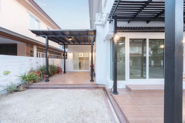 ประกาศฟรี! ซื้อ-ขาย-เช่า คอนโด บ้าน ทาวน์โฮม ที่ดิน และพื้นที่เชิงพาณิชย์ทั่วประเทศไทย ทุกทำเล ทุกงบประมาณ ไม่มีค่าใช้จ่าย ลงง่าย ขายไว เข้าถึงผู้ซื้อโดยตรง 3 200841pic2.jpg