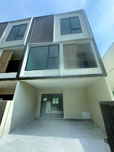 ประกาศฟรี! ซื้อ-ขาย-เช่า คอนโด บ้าน ทาวน์โฮม ที่ดิน และพื้นที่เชิงพาณิชย์ทั่วประเทศไทย ทุกทำเล ทุกงบประมาณ ไม่มีค่าใช้จ่าย ลงง่าย ขายไว เข้าถึงผู้ซื้อโดยตรง 2 200828pic1.jpg