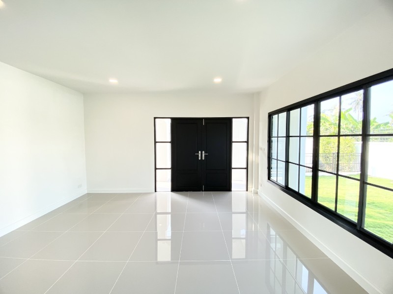 ประกาศฟรี! ซื้อ-ขาย-เช่า คอนโด บ้าน ทาวน์โฮม ที่ดิน และพื้นที่เชิงพาณิชย์ทั่วประเทศไทย ทุกทำเล ทุกงบประมาณ ไม่มีค่าใช้จ่าย ลงง่าย ขายไว เข้าถึงผู้ซื้อโดยตรง 4 200035pic3.jpg