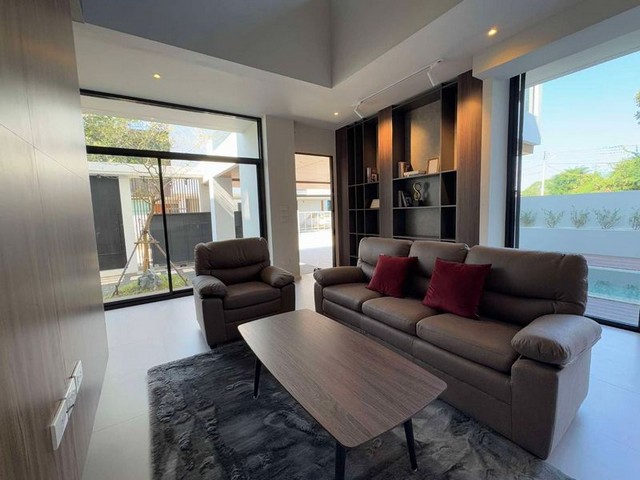 ประกาศฟรี! ซื้อ-ขาย-เช่า คอนโด บ้าน ทาวน์โฮม ที่ดิน และพื้นที่เชิงพาณิชย์ทั่วประเทศไทย ทุกทำเล ทุกงบประมาณ ไม่มีค่าใช้จ่าย ลงง่าย ขายไว เข้าถึงผู้ซื้อโดยตรง 5 200931pic4.jpg