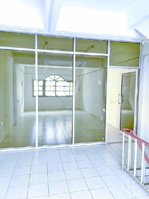 ประกาศฟรี! ซื้อ-ขาย-เช่า คอนโด บ้าน ทาวน์โฮม ที่ดิน และพื้นที่เชิงพาณิชย์ทั่วประเทศไทย ทุกทำเล ทุกงบประมาณ ไม่มีค่าใช้จ่าย ลงง่าย ขายไว เข้าถึงผู้ซื้อโดยตรง 3 200997pic2.jpg