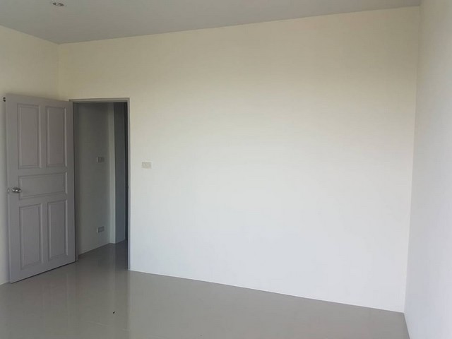 ประกาศฟรี! ซื้อ-ขาย-เช่า คอนโด บ้าน ทาวน์โฮม ที่ดิน และพื้นที่เชิงพาณิชย์ทั่วประเทศไทย ทุกทำเล ทุกงบประมาณ ไม่มีค่าใช้จ่าย ลงง่าย ขายไว เข้าถึงผู้ซื้อโดยตรง 4 490278pic3.jpg