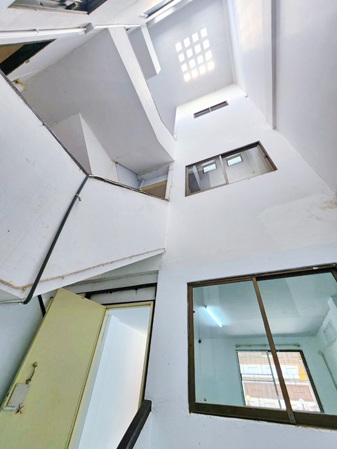 ประกาศฟรี! ซื้อ-ขาย-เช่า คอนโด บ้าน ทาวน์โฮม ที่ดิน และพื้นที่เชิงพาณิชย์ทั่วประเทศไทย ทุกทำเล ทุกงบประมาณ ไม่มีค่าใช้จ่าย ลงง่าย ขายไว เข้าถึงผู้ซื้อโดยตรง 3 201047pic2.jpg