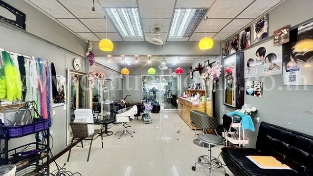 ประกาศฟรี! ซื้อ-ขาย-เช่า คอนโด บ้าน ทาวน์โฮม ที่ดิน และพื้นที่เชิงพาณิชย์ทั่วประเทศไทย ทุกทำเล ทุกงบประมาณ ไม่มีค่าใช้จ่าย ลงง่าย ขายไว เข้าถึงผู้ซื้อโดยตรง 3 158644pic2.jpg