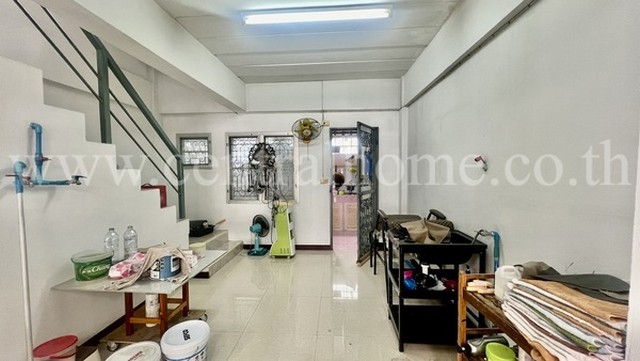 ประกาศฟรี! ซื้อ-ขาย-เช่า คอนโด บ้าน ทาวน์โฮม ที่ดิน และพื้นที่เชิงพาณิชย์ทั่วประเทศไทย ทุกทำเล ทุกงบประมาณ ไม่มีค่าใช้จ่าย ลงง่าย ขายไว เข้าถึงผู้ซื้อโดยตรง 4 158644pic3.jpg