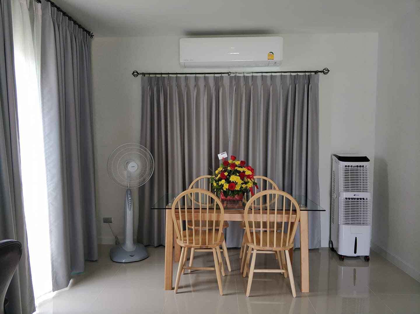 ประกาศฟรี! ซื้อ-ขาย-เช่า คอนโด บ้าน ทาวน์โฮม ที่ดิน และพื้นที่เชิงพาณิชย์ทั่วประเทศไทย ทุกทำเล ทุกงบประมาณ ไม่มีค่าใช้จ่าย ลงง่าย ขายไว เข้าถึงผู้ซื้อโดยตรง 12 10.jpeg