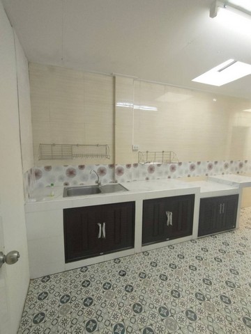 ประกาศฟรี! ซื้อ-ขาย-เช่า คอนโด บ้าน ทาวน์โฮม ที่ดิน และพื้นที่เชิงพาณิชย์ทั่วประเทศไทย ทุกทำเล ทุกงบประมาณ ไม่มีค่าใช้จ่าย ลงง่าย ขายไว เข้าถึงผู้ซื้อโดยตรง 5 491597pic4.jpg