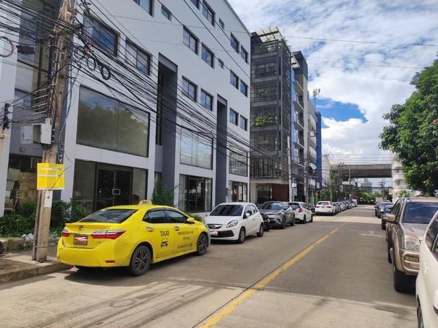 ประกาศฟรี! ซื้อ-ขาย-เช่า คอนโด บ้าน ทาวน์โฮม ที่ดิน และพื้นที่เชิงพาณิชย์ทั่วประเทศไทย ทุกทำเล ทุกงบประมาณ ไม่มีค่าใช้จ่าย ลงง่าย ขายไว เข้าถึงผู้ซื้อโดยตรง 5 491595pic4.jpg