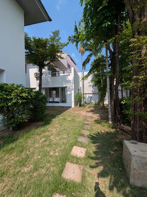 ประกาศฟรี! ซื้อ-ขาย-เช่า คอนโด บ้าน ทาวน์โฮม ที่ดิน และพื้นที่เชิงพาณิชย์ทั่วประเทศไทย ทุกทำเล ทุกงบประมาณ ไม่มีค่าใช้จ่าย ลงง่าย ขายไว เข้าถึงผู้ซื้อโดยตรง 3 491588pic2.jpg