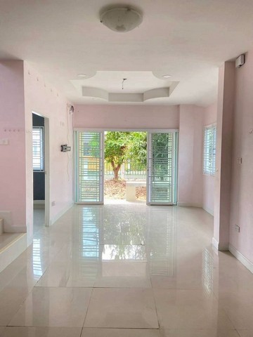 ประกาศฟรี! ซื้อ-ขาย-เช่า คอนโด บ้าน ทาวน์โฮม ที่ดิน และพื้นที่เชิงพาณิชย์ทั่วประเทศไทย ทุกทำเล ทุกงบประมาณ ไม่มีค่าใช้จ่าย ลงง่าย ขายไว เข้าถึงผู้ซื้อโดยตรง 4 201823pic3.jpg