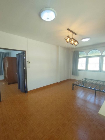 ประกาศฟรี! ซื้อ-ขาย-เช่า คอนโด บ้าน ทาวน์โฮม ที่ดิน และพื้นที่เชิงพาณิชย์ทั่วประเทศไทย ทุกทำเล ทุกงบประมาณ ไม่มีค่าใช้จ่าย ลงง่าย ขายไว เข้าถึงผู้ซื้อโดยตรง 5 491683pic4.jpg