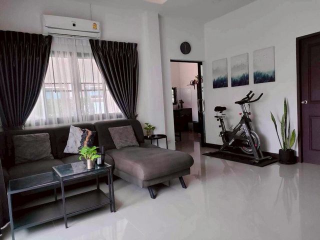 ประกาศฟรี! ซื้อ-ขาย-เช่า คอนโด บ้าน ทาวน์โฮม ที่ดิน และพื้นที่เชิงพาณิชย์ทั่วประเทศไทย ทุกทำเล ทุกงบประมาณ ไม่มีค่าใช้จ่าย ลงง่าย ขายไว เข้าถึงผู้ซื้อโดยตรง 3 201852pic2.jpg