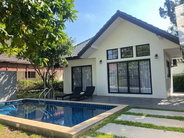 ประกาศฟรี! ซื้อ-ขาย-เช่า คอนโด บ้าน ทาวน์โฮม ที่ดิน และพื้นที่เชิงพาณิชย์ทั่วประเทศไทย ทุกทำเล ทุกงบประมาณ ไม่มีค่าใช้จ่าย ลงง่าย ขายไว เข้าถึงผู้ซื้อโดยตรง 2 201851pic1.jpg