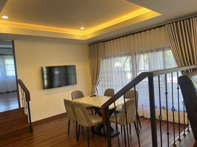 ประกาศฟรี! ซื้อ-ขาย-เช่า คอนโด บ้าน ทาวน์โฮม ที่ดิน และพื้นที่เชิงพาณิชย์ทั่วประเทศไทย ทุกทำเล ทุกงบประมาณ ไม่มีค่าใช้จ่าย ลงง่าย ขายไว เข้าถึงผู้ซื้อโดยตรง 5 201851pic4.jpg