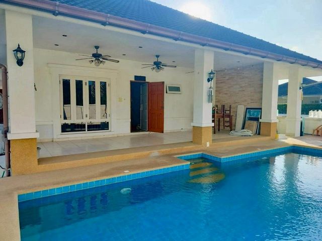 ประกาศฟรี! ซื้อ-ขาย-เช่า คอนโด บ้าน ทาวน์โฮม ที่ดิน และพื้นที่เชิงพาณิชย์ทั่วประเทศไทย ทุกทำเล ทุกงบประมาณ ไม่มีค่าใช้จ่าย ลงง่าย ขายไว เข้าถึงผู้ซื้อโดยตรง 2 201850pic1.jpg