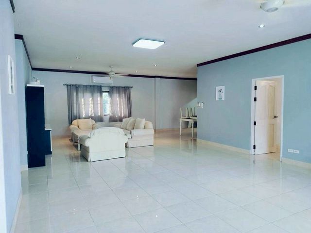 ประกาศฟรี! ซื้อ-ขาย-เช่า คอนโด บ้าน ทาวน์โฮม ที่ดิน และพื้นที่เชิงพาณิชย์ทั่วประเทศไทย ทุกทำเล ทุกงบประมาณ ไม่มีค่าใช้จ่าย ลงง่าย ขายไว เข้าถึงผู้ซื้อโดยตรง 3 201850pic2.jpg