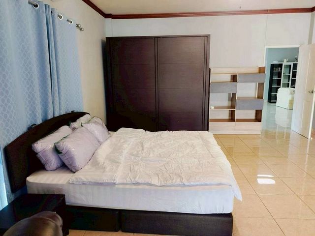 ประกาศฟรี! ซื้อ-ขาย-เช่า คอนโด บ้าน ทาวน์โฮม ที่ดิน และพื้นที่เชิงพาณิชย์ทั่วประเทศไทย ทุกทำเล ทุกงบประมาณ ไม่มีค่าใช้จ่าย ลงง่าย ขายไว เข้าถึงผู้ซื้อโดยตรง 5 201850pic4.jpg