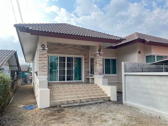 ประกาศฟรี! ซื้อ-ขาย-เช่า คอนโด บ้าน ทาวน์โฮม ที่ดิน และพื้นที่เชิงพาณิชย์ทั่วประเทศไทย ทุกทำเล ทุกงบประมาณ ไม่มีค่าใช้จ่าย ลงง่าย ขายไว เข้าถึงผู้ซื้อโดยตรง 2 201957pic1.jpg