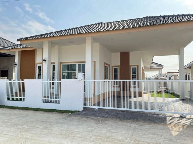 ประกาศฟรี! ซื้อ-ขาย-เช่า คอนโด บ้าน ทาวน์โฮม ที่ดิน และพื้นที่เชิงพาณิชย์ทั่วประเทศไทย ทุกทำเล ทุกงบประมาณ ไม่มีค่าใช้จ่าย ลงง่าย ขายไว เข้าถึงผู้ซื้อโดยตรง 2 202030pic1.jpg