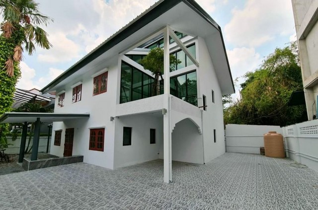 ประกาศฟรี! ซื้อ-ขาย-เช่า คอนโด บ้าน ทาวน์โฮม ที่ดิน และพื้นที่เชิงพาณิชย์ทั่วประเทศไทย ทุกทำเล ทุกงบประมาณ ไม่มีค่าใช้จ่าย ลงง่าย ขายไว เข้าถึงผู้ซื้อโดยตรง 2 491828pic1.jpg