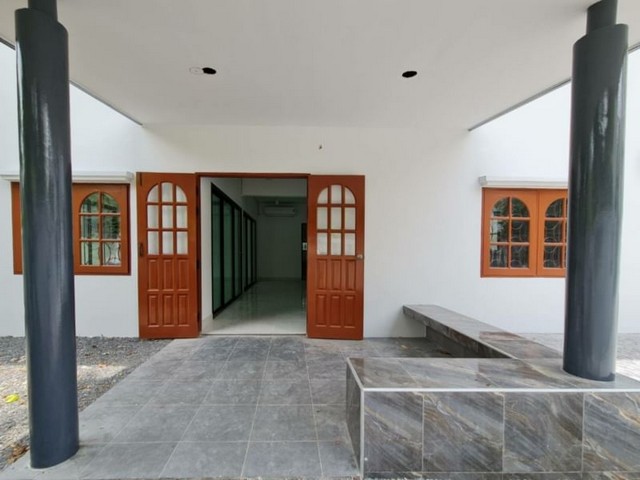 ประกาศฟรี! ซื้อ-ขาย-เช่า คอนโด บ้าน ทาวน์โฮม ที่ดิน และพื้นที่เชิงพาณิชย์ทั่วประเทศไทย ทุกทำเล ทุกงบประมาณ ไม่มีค่าใช้จ่าย ลงง่าย ขายไว เข้าถึงผู้ซื้อโดยตรง 3 491828pic2.jpg