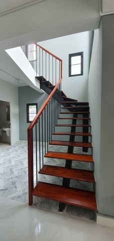 ประกาศฟรี! ซื้อ-ขาย-เช่า คอนโด บ้าน ทาวน์โฮม ที่ดิน และพื้นที่เชิงพาณิชย์ทั่วประเทศไทย ทุกทำเล ทุกงบประมาณ ไม่มีค่าใช้จ่าย ลงง่าย ขายไว เข้าถึงผู้ซื้อโดยตรง 5 491828pic4.jpg