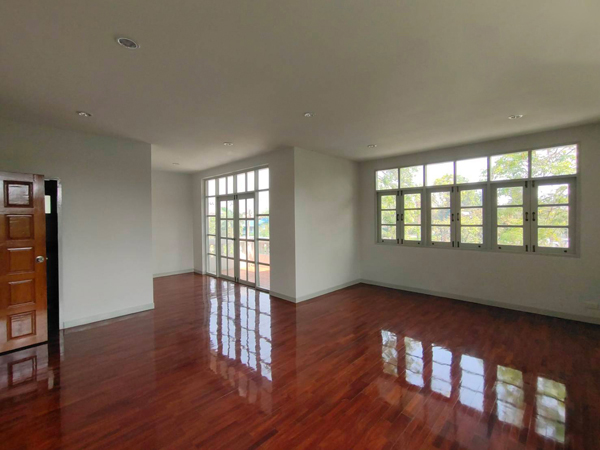 ประกาศฟรี! ซื้อ-ขาย-เช่า คอนโด บ้าน ทาวน์โฮม ที่ดิน และพื้นที่เชิงพาณิชย์ทั่วประเทศไทย ทุกทำเล ทุกงบประมาณ ไม่มีค่าใช้จ่าย ลงง่าย ขายไว เข้าถึงผู้ซื้อโดยตรง 3 202091pic2.jpg