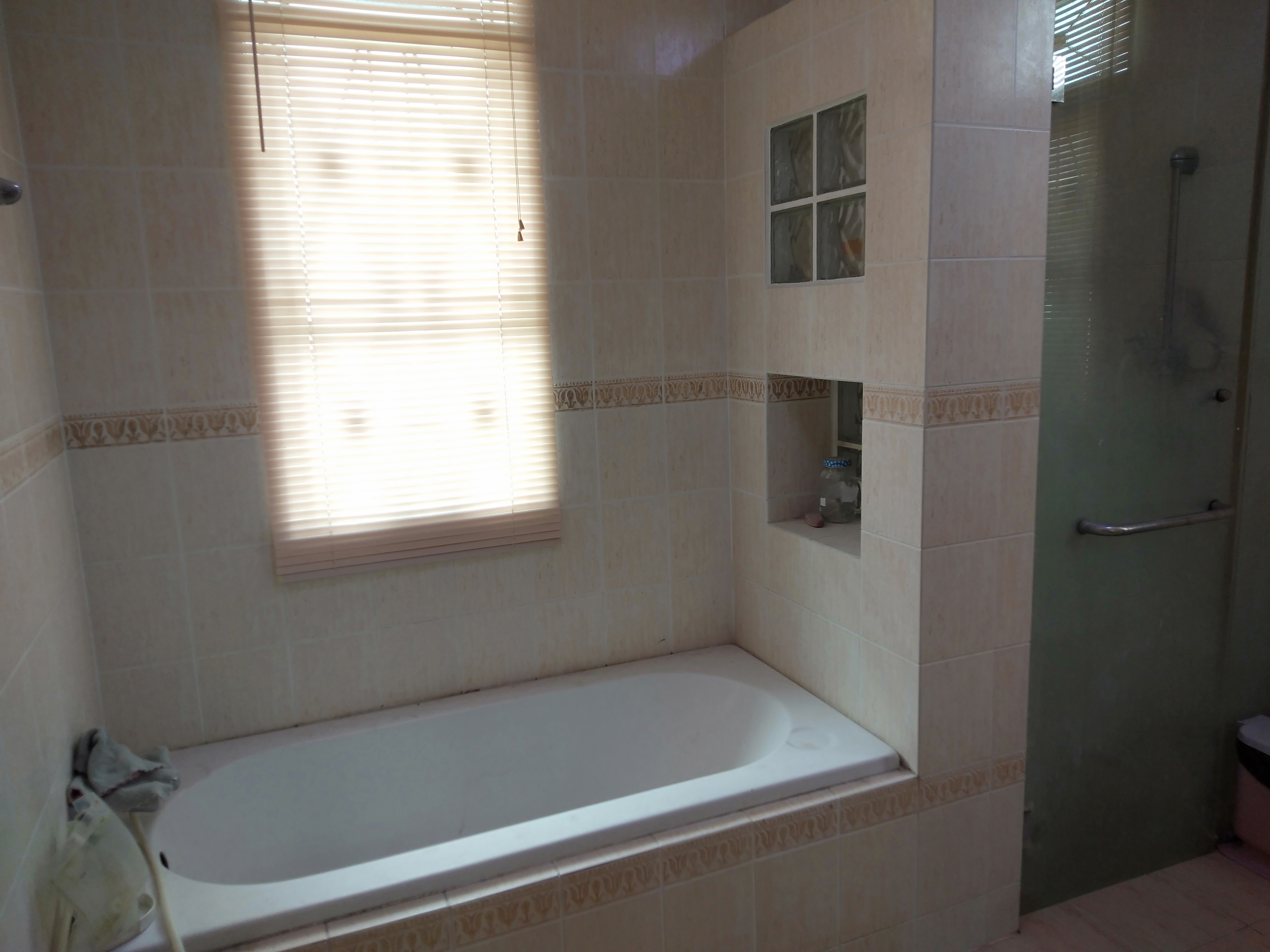 ประกาศฟรี! ซื้อ-ขาย-เช่า คอนโด บ้าน ทาวน์โฮม ที่ดิน และพื้นที่เชิงพาณิชย์ทั่วประเทศไทย ทุกทำเล ทุกงบประมาณ ไม่มีค่าใช้จ่าย ลงง่าย ขายไว เข้าถึงผู้ซื้อโดยตรง 9 house37.jpg