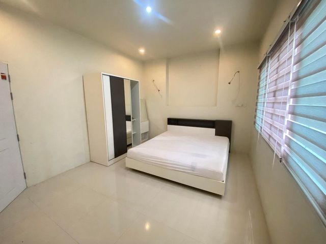 ประกาศฟรี! ซื้อ-ขาย-เช่า คอนโด บ้าน ทาวน์โฮม ที่ดิน และพื้นที่เชิงพาณิชย์ทั่วประเทศไทย ทุกทำเล ทุกงบประมาณ ไม่มีค่าใช้จ่าย ลงง่าย ขายไว เข้าถึงผู้ซื้อโดยตรง 4 202240pic3.jpg