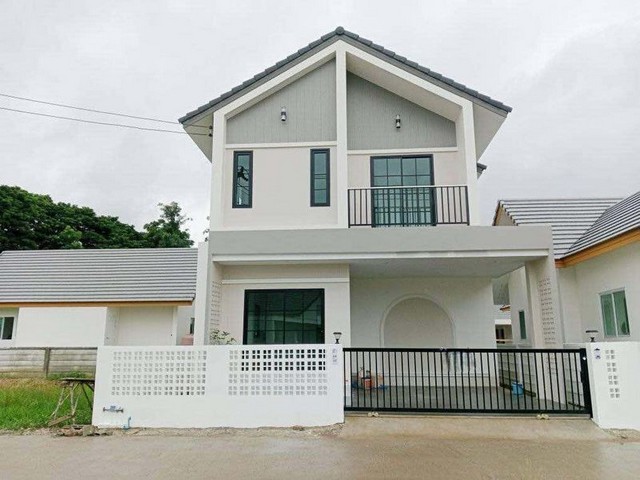 ประกาศฟรี! ซื้อ-ขาย-เช่า คอนโด บ้าน ทาวน์โฮม ที่ดิน และพื้นที่เชิงพาณิชย์ทั่วประเทศไทย ทุกทำเล ทุกงบประมาณ ไม่มีค่าใช้จ่าย ลงง่าย ขายไว เข้าถึงผู้ซื้อโดยตรง 2 202271pic1.jpg