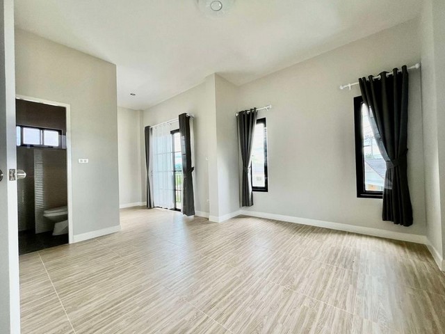 ประกาศฟรี! ซื้อ-ขาย-เช่า คอนโด บ้าน ทาวน์โฮม ที่ดิน และพื้นที่เชิงพาณิชย์ทั่วประเทศไทย ทุกทำเล ทุกงบประมาณ ไม่มีค่าใช้จ่าย ลงง่าย ขายไว เข้าถึงผู้ซื้อโดยตรง 5 202271pic4.jpg