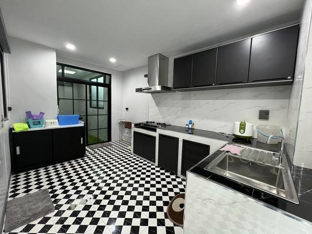 ประกาศฟรี! ซื้อ-ขาย-เช่า คอนโด บ้าน ทาวน์โฮม ที่ดิน และพื้นที่เชิงพาณิชย์ทั่วประเทศไทย ทุกทำเล ทุกงบประมาณ ไม่มีค่าใช้จ่าย ลงง่าย ขายไว เข้าถึงผู้ซื้อโดยตรง 5 492028pic4.jpg