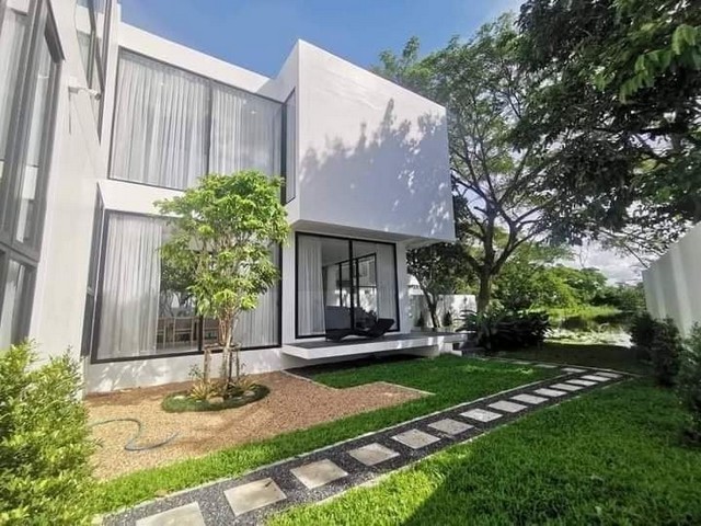 ประกาศฟรี! ซื้อ-ขาย-เช่า คอนโด บ้าน ทาวน์โฮม ที่ดิน และพื้นที่เชิงพาณิชย์ทั่วประเทศไทย ทุกทำเล ทุกงบประมาณ ไม่มีค่าใช้จ่าย ลงง่าย ขายไว เข้าถึงผู้ซื้อโดยตรง 3 202336pic2.jpg