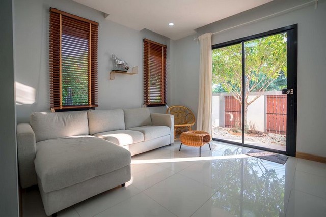 ประกาศฟรี! ซื้อ-ขาย-เช่า คอนโด บ้าน ทาวน์โฮม ที่ดิน และพื้นที่เชิงพาณิชย์ทั่วประเทศไทย ทุกทำเล ทุกงบประมาณ ไม่มีค่าใช้จ่าย ลงง่าย ขายไว เข้าถึงผู้ซื้อโดยตรง 3 202901pic2.jpg