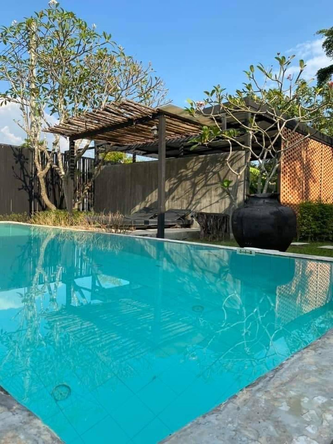 ประกาศฟรี! ซื้อ-ขาย-เช่า คอนโด บ้าน ทาวน์โฮม ที่ดิน และพื้นที่เชิงพาณิชย์ทั่วประเทศไทย ทุกทำเล ทุกงบประมาณ ไม่มีค่าใช้จ่าย ลงง่าย ขายไว เข้าถึงผู้ซื้อโดยตรง 3 202936pic2.jpg