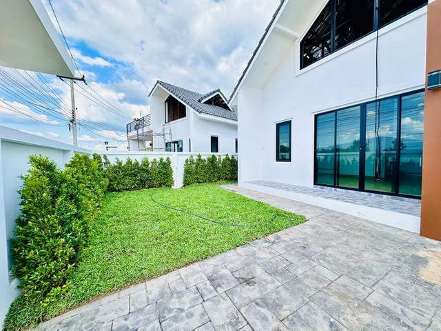 ประกาศฟรี! ซื้อ-ขาย-เช่า คอนโด บ้าน ทาวน์โฮม ที่ดิน และพื้นที่เชิงพาณิชย์ทั่วประเทศไทย ทุกทำเล ทุกงบประมาณ ไม่มีค่าใช้จ่าย ลงง่าย ขายไว เข้าถึงผู้ซื้อโดยตรง 4 203029pic3.jpg