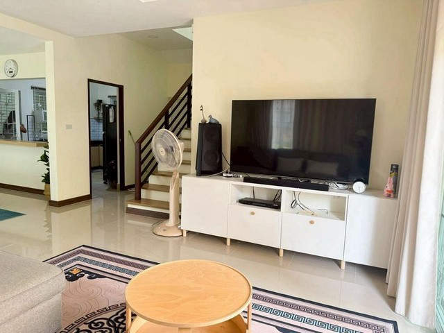 ประกาศฟรี! ซื้อ-ขาย-เช่า คอนโด บ้าน ทาวน์โฮม ที่ดิน และพื้นที่เชิงพาณิชย์ทั่วประเทศไทย ทุกทำเล ทุกงบประมาณ ไม่มีค่าใช้จ่าย ลงง่าย ขายไว เข้าถึงผู้ซื้อโดยตรง 4 203022pic3.jpg