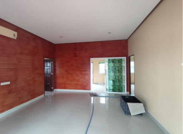 ประกาศฟรี! ซื้อ-ขาย-เช่า คอนโด บ้าน ทาวน์โฮม ที่ดิน และพื้นที่เชิงพาณิชย์ทั่วประเทศไทย ทุกทำเล ทุกงบประมาณ ไม่มีค่าใช้จ่าย ลงง่าย ขายไว เข้าถึงผู้ซื้อโดยตรง 4 200368pic3.jpg