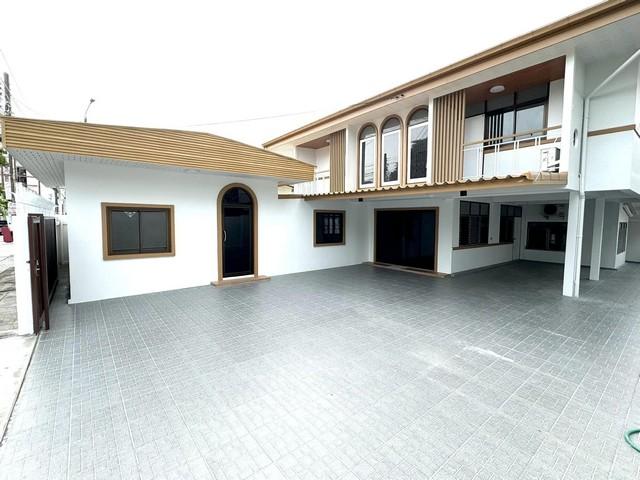 ประกาศฟรี! ซื้อ-ขาย-เช่า คอนโด บ้าน ทาวน์โฮม ที่ดิน และพื้นที่เชิงพาณิชย์ทั่วประเทศไทย ทุกทำเล ทุกงบประมาณ ไม่มีค่าใช้จ่าย ลงง่าย ขายไว เข้าถึงผู้ซื้อโดยตรง 3 491251pic2.jpg